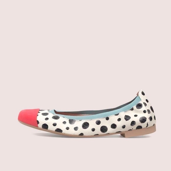 Pretty Ballerinas Kids Handmade Valerie Polka Dot Croc Embossed Leather Flats - Picture 3 of 15